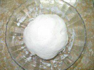 Cách làm bột bánh bao đơn giản