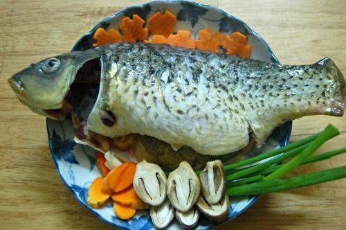 Cách nấu cá chép kho nghệ cho bà bầu