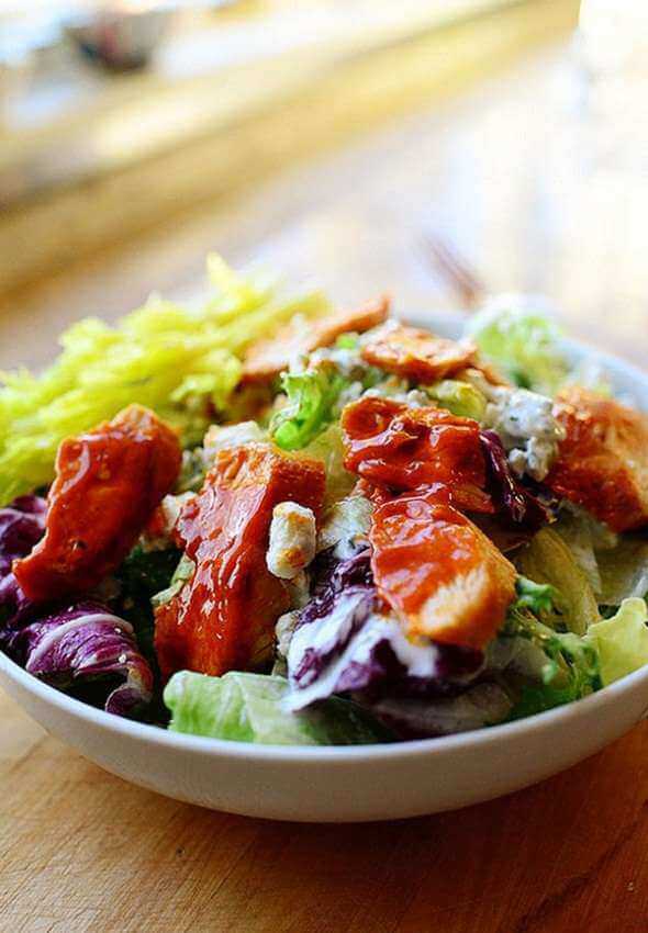 Salad gà giòn ngon hấp dẫn