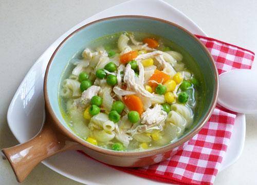 Món chay soup bắp và đậu hà lan