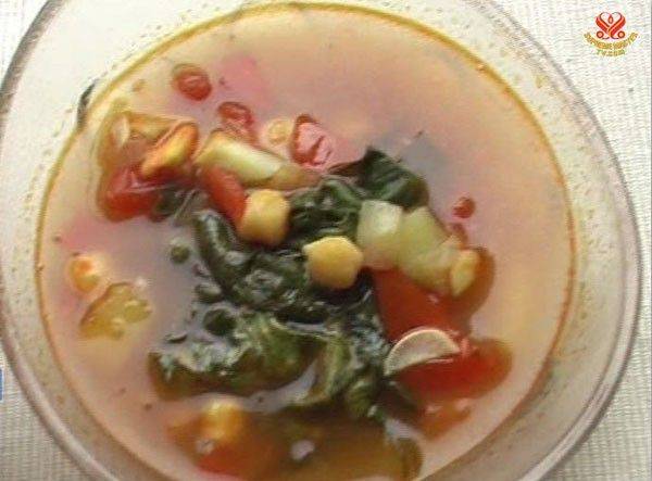 Món chay : Soup rau dền khoai tây đậu Garbanzo.