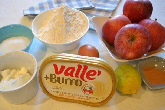 Cách làm món bánh sữa chua nhân táo cho ngày mới ngọt ngào