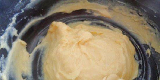 Cách làm bánh su kem không cần lò nướng