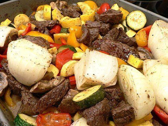 Cách làm thịt bò nướng rau củ bổ dưỡng thơm ngon