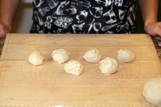 Cách làm bánh bao kim sa