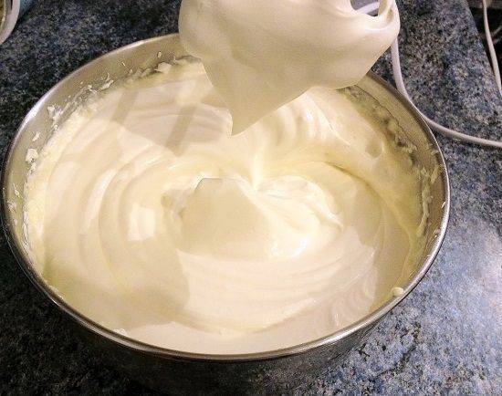 Cách làm bánh kem sữa tươi ngon tuyệt