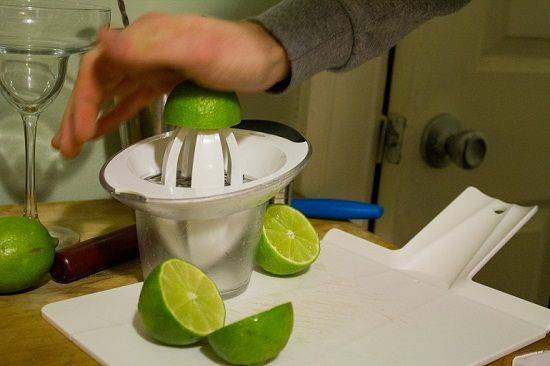 Cách làm Margarita cổ điển từ những nguyên liệu cực đơn giản