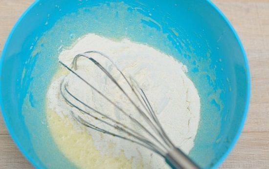 Cách làm món bánh gừng nướng bơ ấm áp cho mùa đông