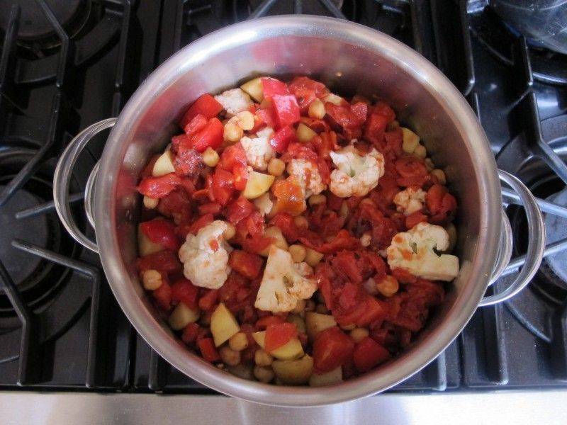 Cách làm rau củ hầm bột cà ri ngon cơm bữa tối