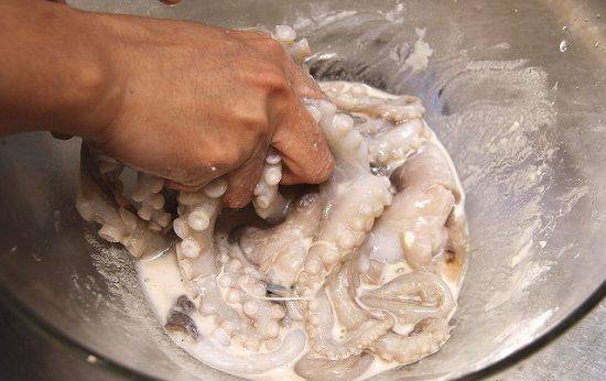 Cách làm bạch tuộc xào cay kiểu Hàn siêu ngon