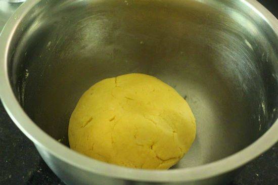Cách làm bánh tart dứa mini thơm ngon