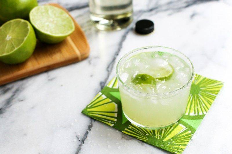Cách làm cocktail Margarita mát lạnh
