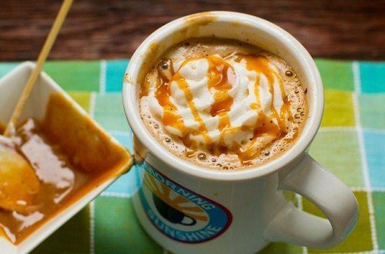 Cách làm latte caramel đậu phộng thơm ngon