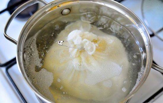 Cách làm món bánh bao nhân bít tết cho bữa sáng