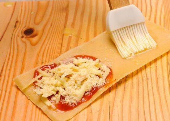 Cách làm món Lasagna cuộn phô mai của Ý ngày cuối tuần