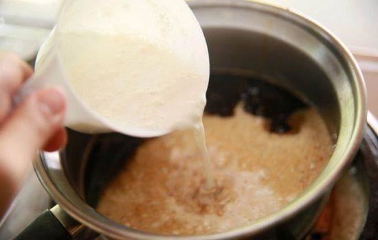 Cách làm món Turon chuối sốt lạ miệng từ Philippin