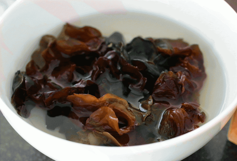 Cách làm thịt chiên chua ngọt Hàn Quốc cực ngon cơm