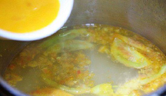 Cách nấu món ăn hàng ngày đơn giản với canh cà chua trứng