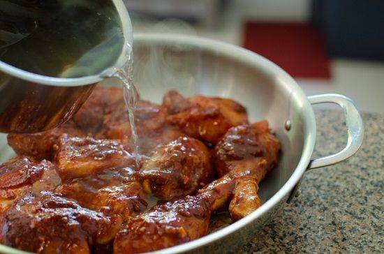 Cách làm món thịt gà kho rau củ kiểu Hàn đặc biệt hấp dẫn