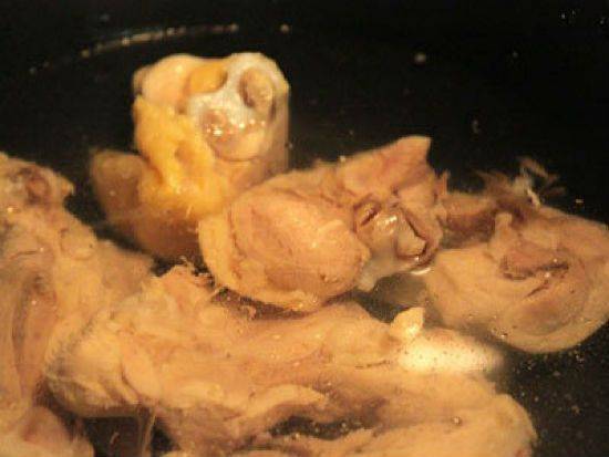 Cách làm món gà nấu nấm vừa bổ vừa ngon
