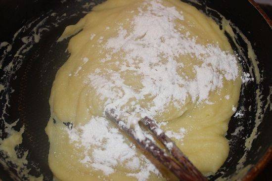 Cách làm bánh dẻo trà xanh và bánh dẻo tuyết cho đêm rằm Trung thu