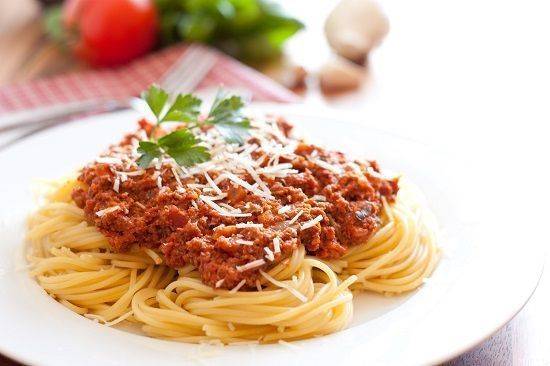 Cách làm món mỳ spaghetti thịt bò đơn giản chuẩn phong cách Ý