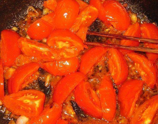 Cách làm sườn sốt cà chua