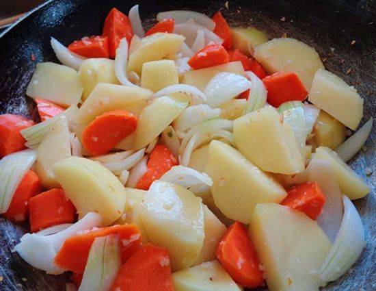 Cách làm thịt bò nấu khoai tây