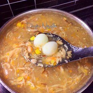 Súp hải sản trứng cút