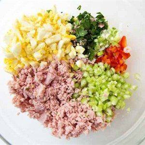 Salad thịt nguội rau củ