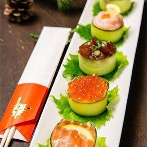 Sushi cuộn dưa leo