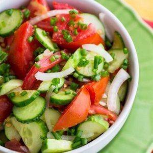 Salad dưa leo cà chua