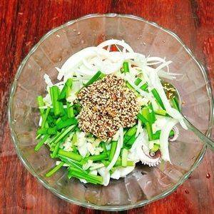 Salad mực Hàn Quốc