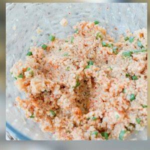 Bánh kimchi hạt quinoa chiên