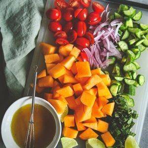 Salad dưa lưới rau quả